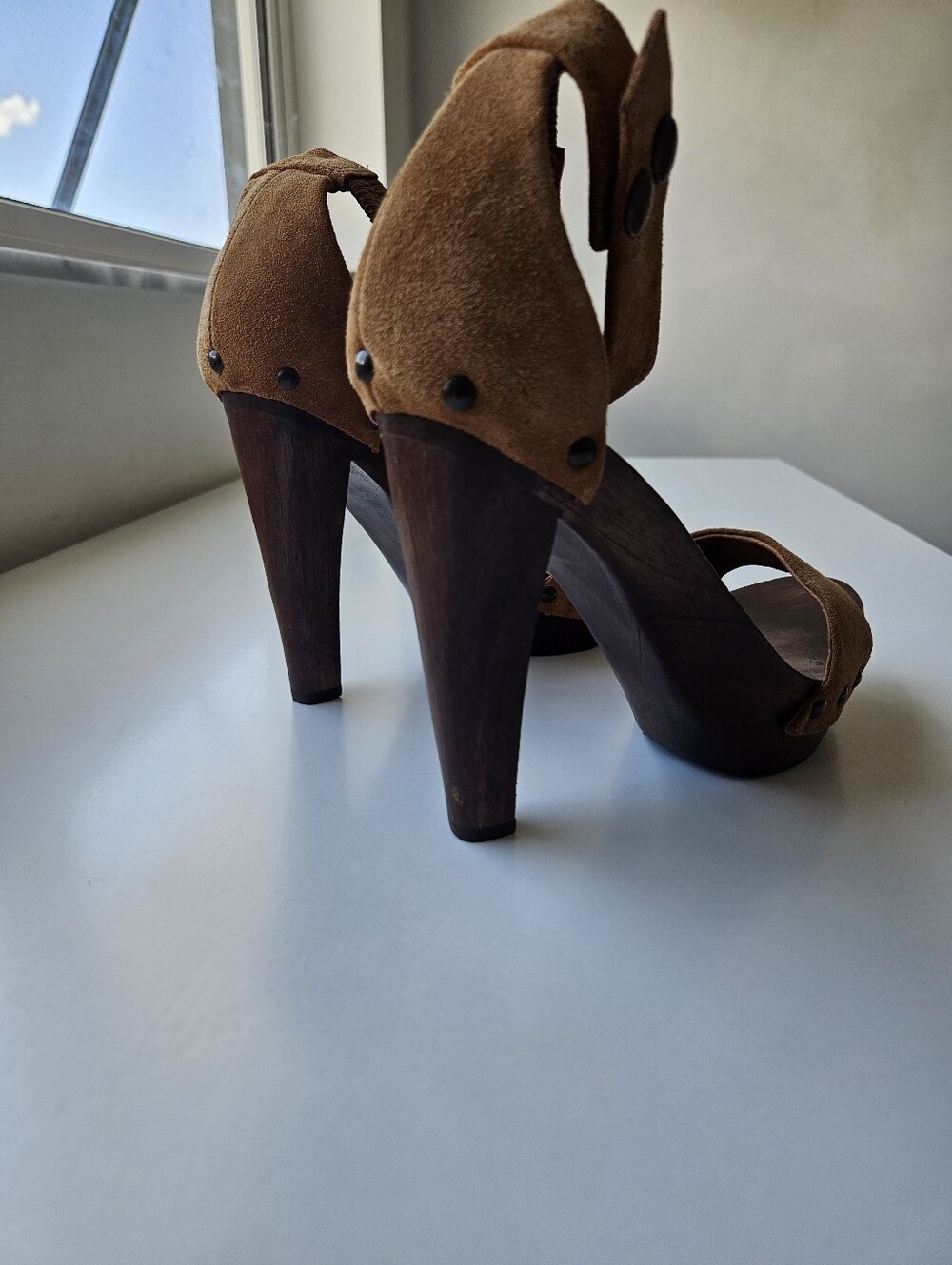 DVF Suede Caramel Wooden High Heel Ankle Strap Sandals - Picture 7 of 14
